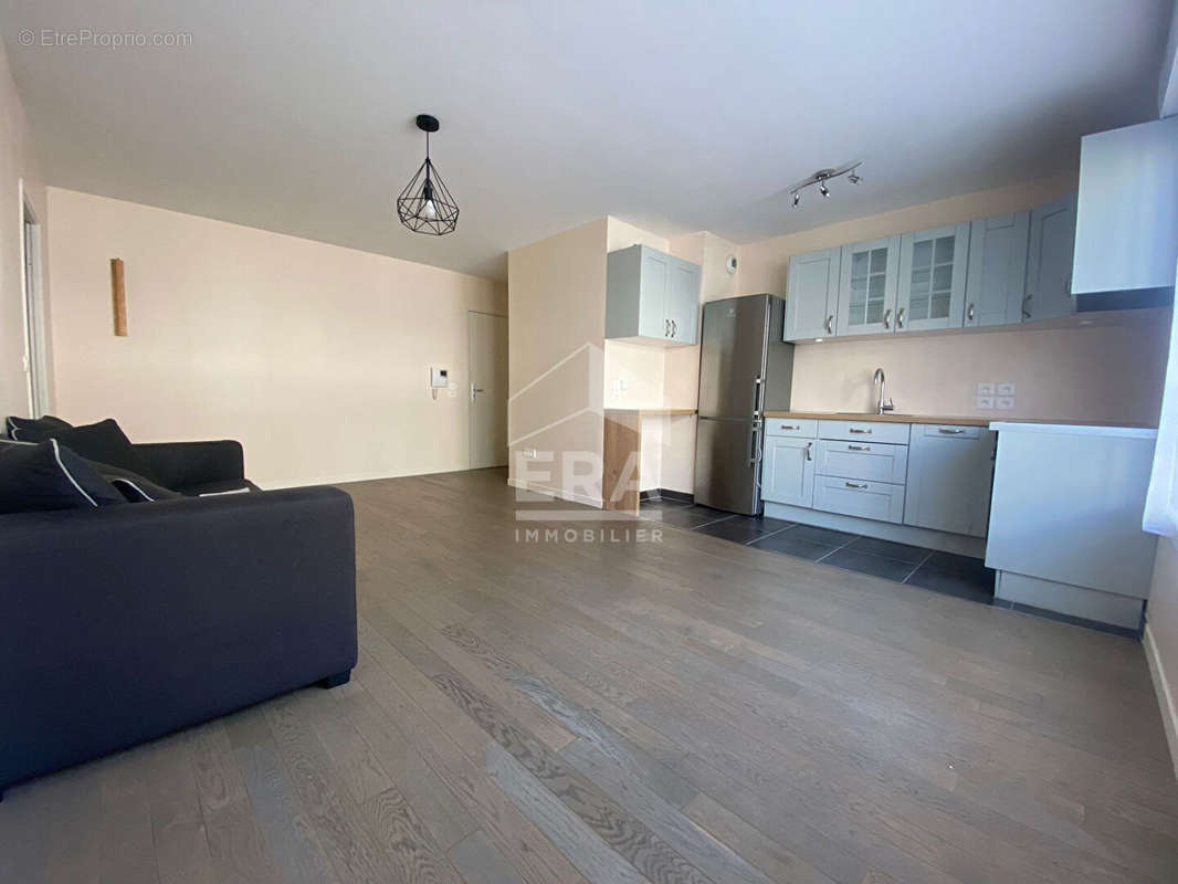 Appartement à IVRY-SUR-SEINE