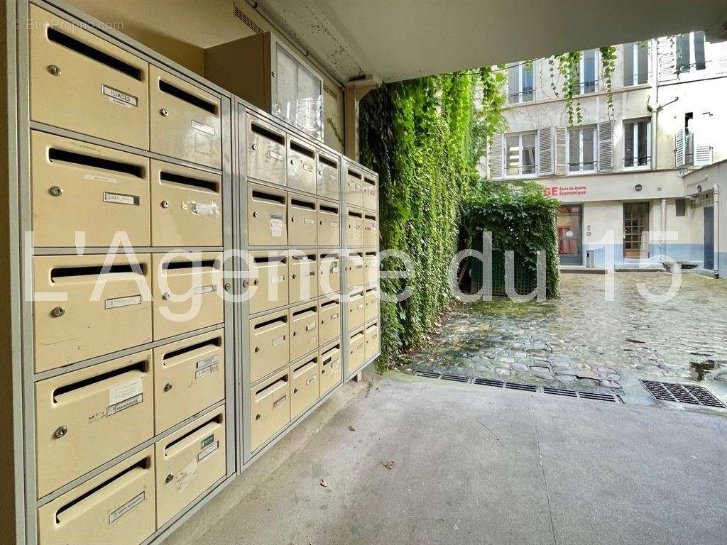 Appartement à PARIS-7E