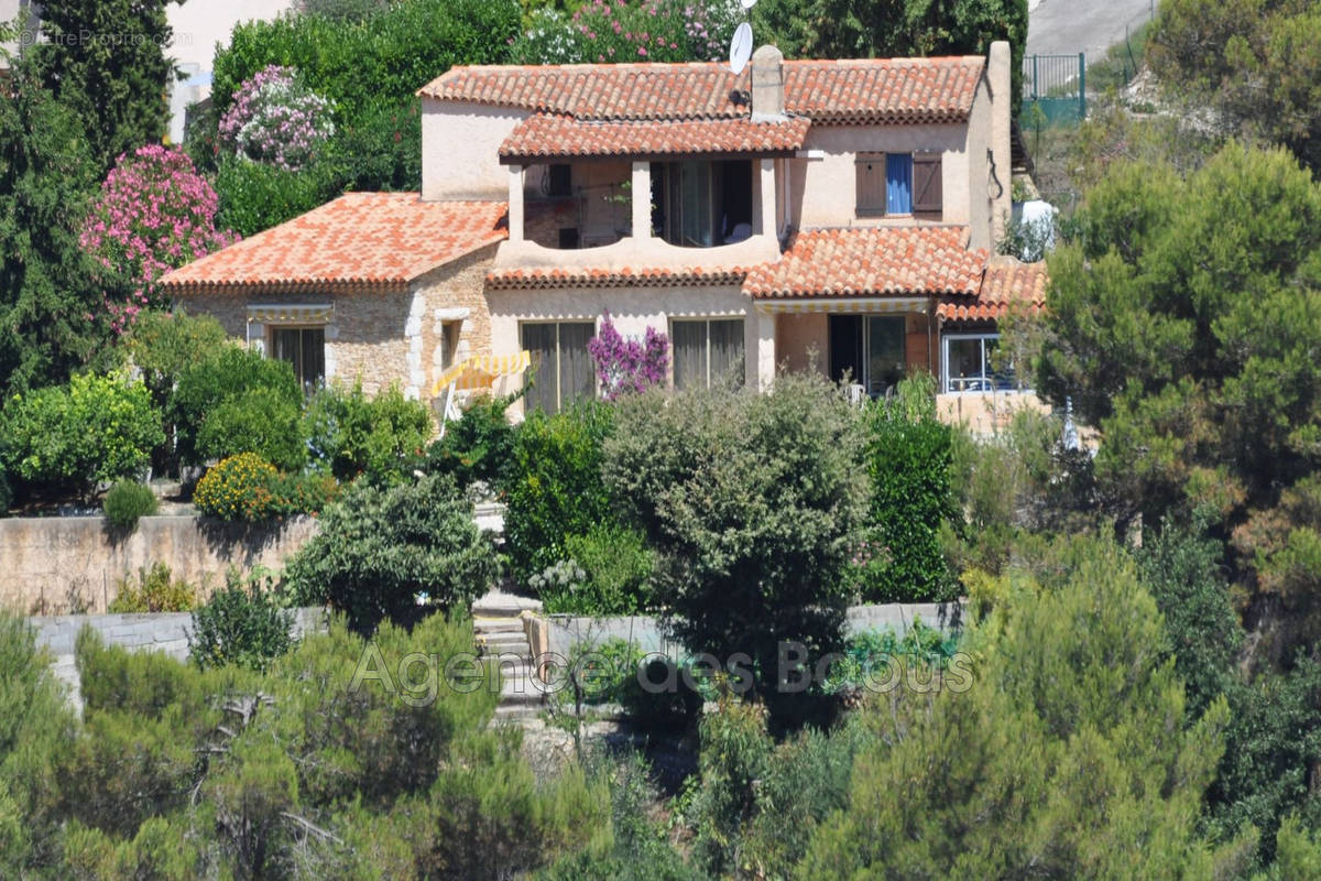 Maison à LA GAUDE