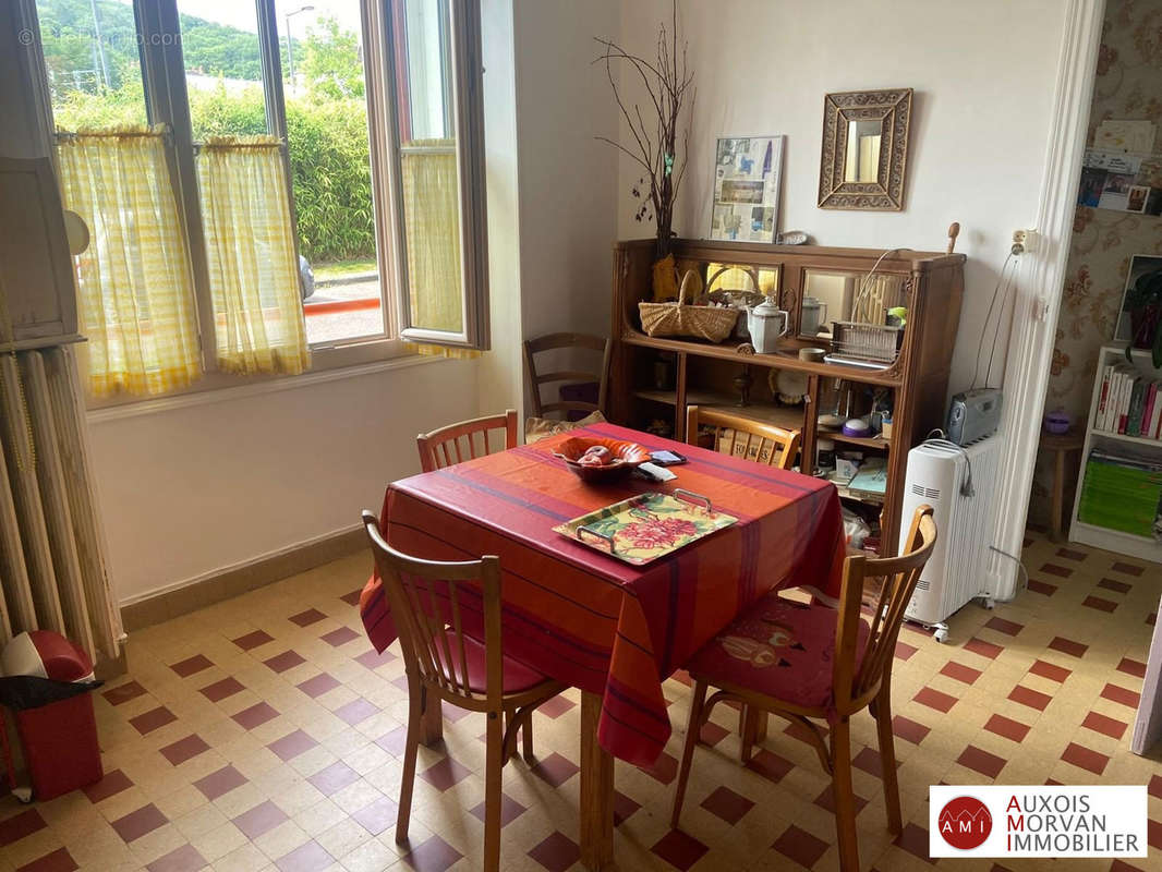 Appartement à MONTBARD