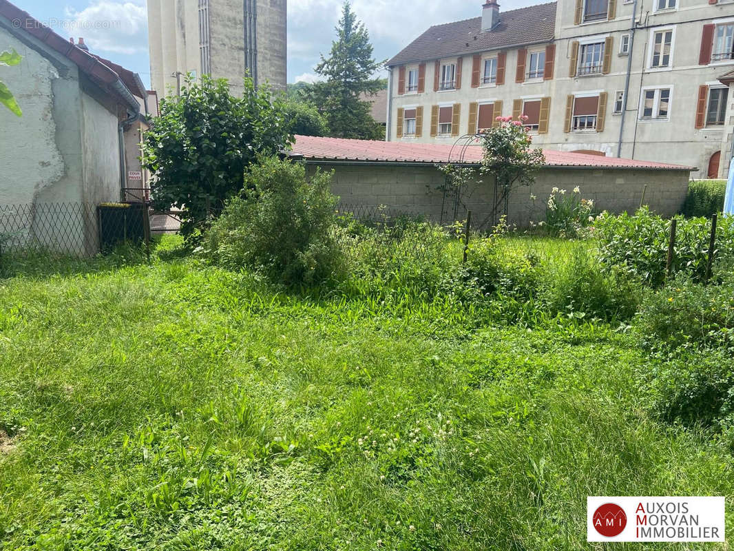 Appartement à MONTBARD