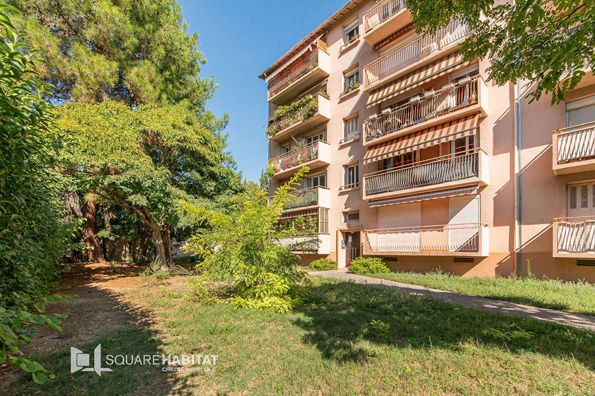 Appartement à AIX-EN-PROVENCE