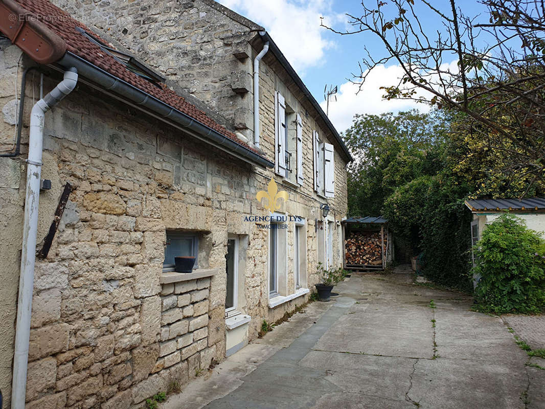 Maison à CHANTILLY