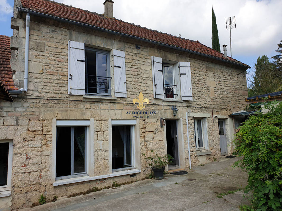 Maison à CHANTILLY