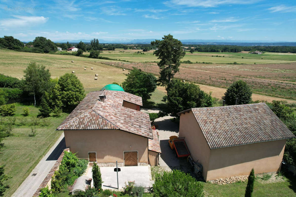 Maison à REVEL-TOURDAN