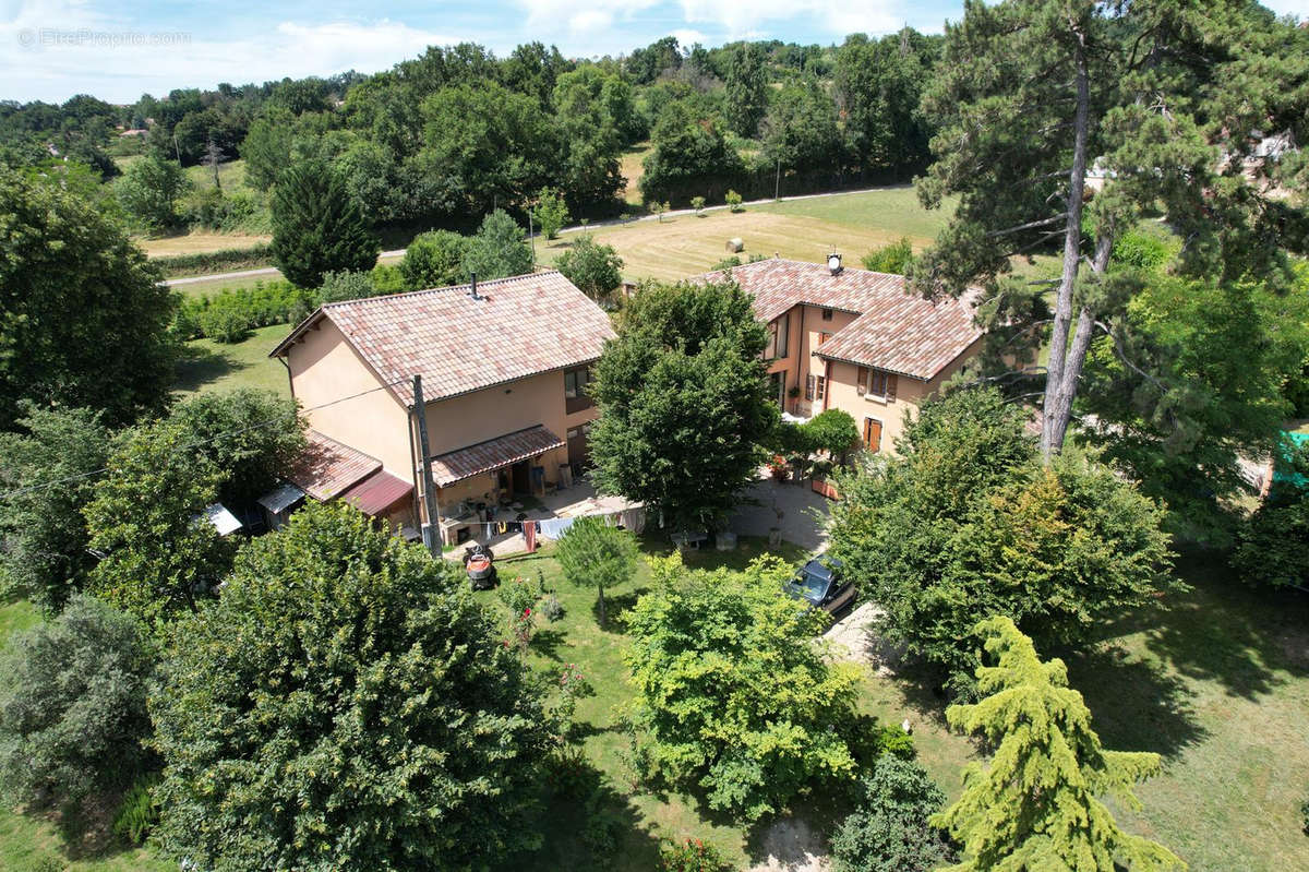 Maison à REVEL-TOURDAN