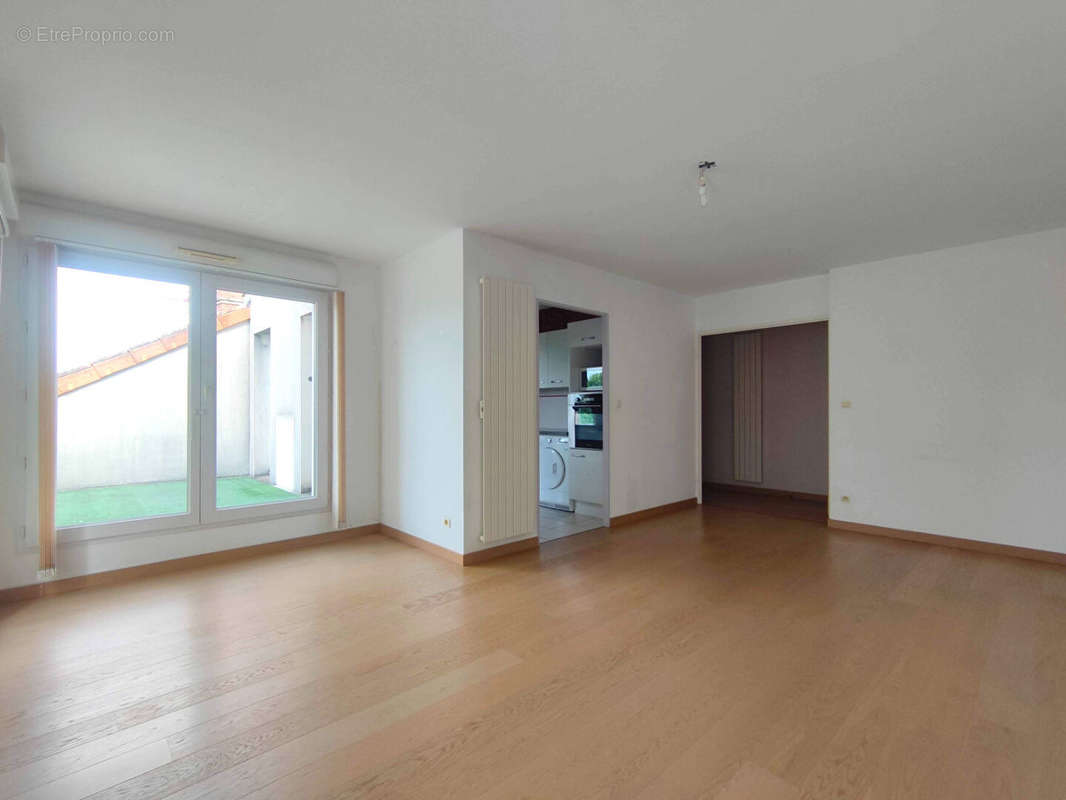 Appartement à LES SORINIERES