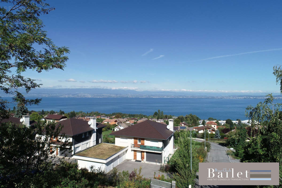 Appartement à EVIAN-LES-BAINS