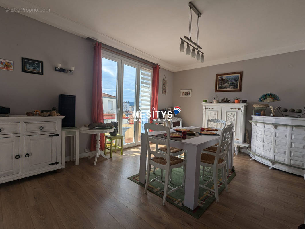 Appartement à FIRMINY