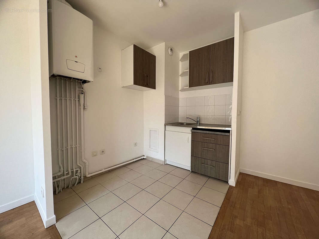 Appartement à GENNEVILLIERS