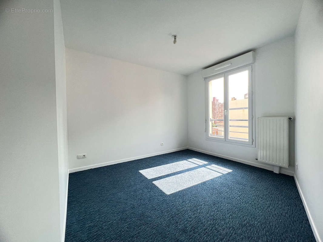 Appartement à GENNEVILLIERS