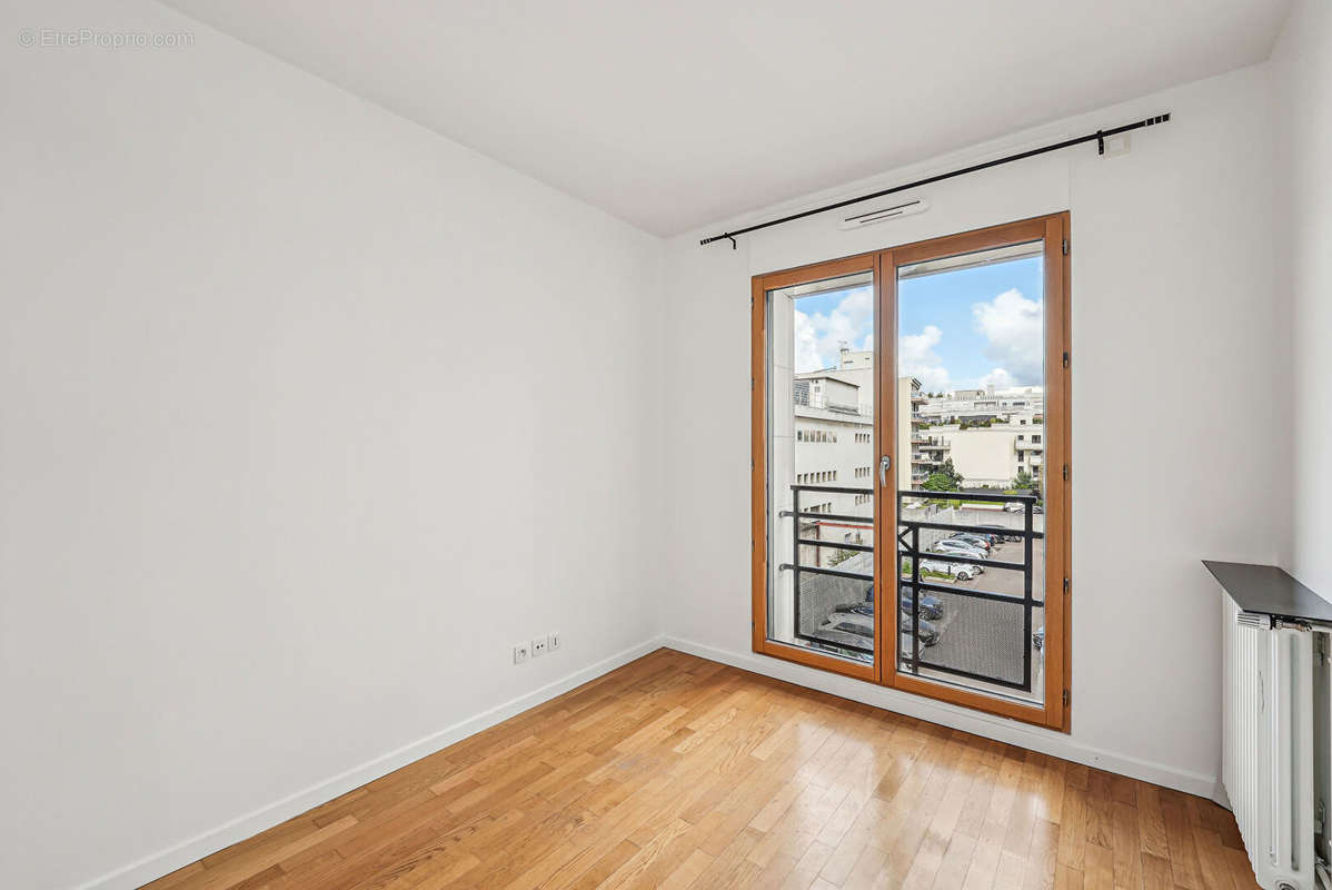 Appartement à LEVALLOIS-PERRET