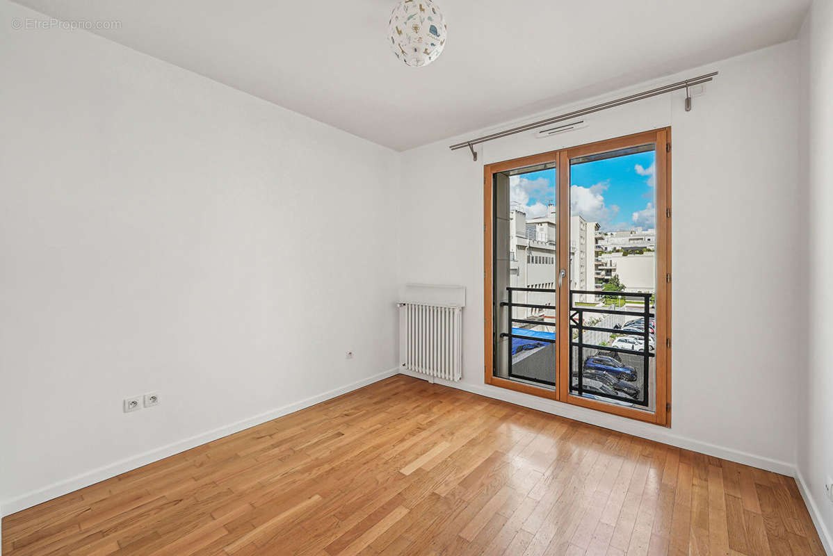 Appartement à LEVALLOIS-PERRET