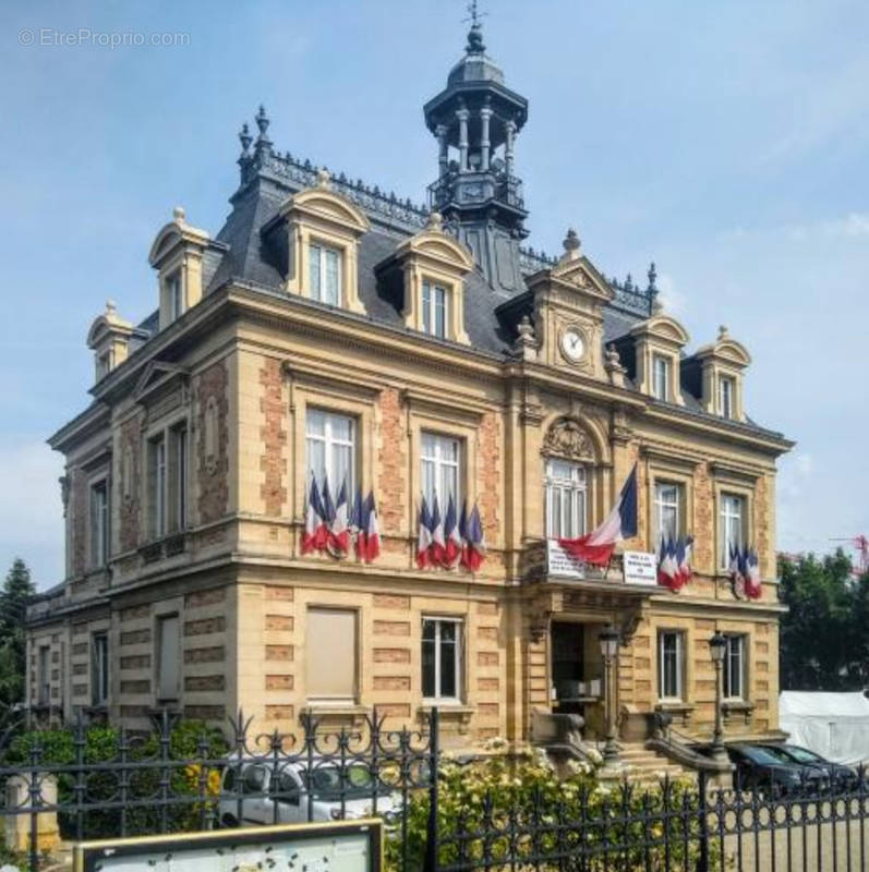 Appartement à MAISONS-LAFFITTE