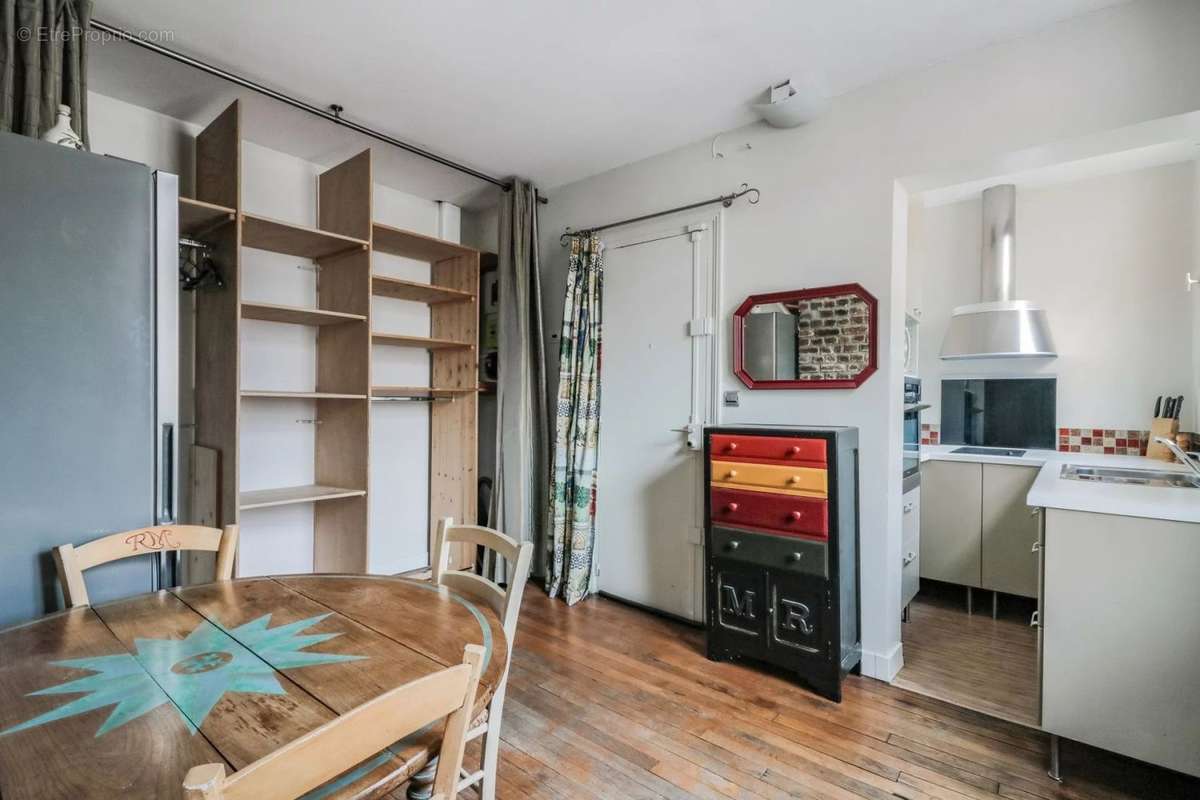 Appartement à LEVALLOIS-PERRET