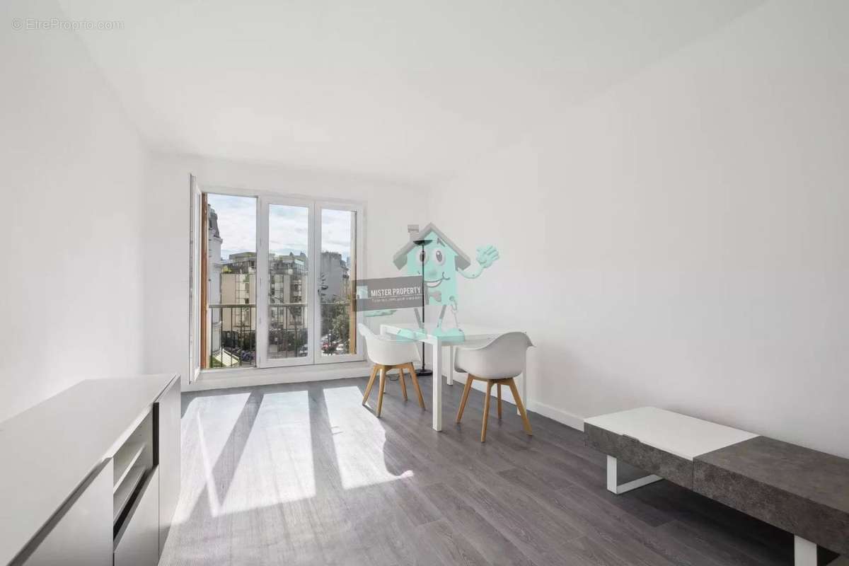 Appartement à LEVALLOIS-PERRET