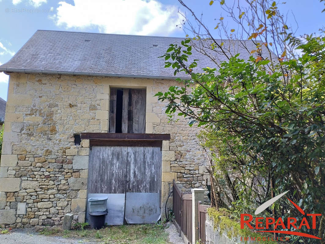 Maison à PERPEZAC-LE-BLANC