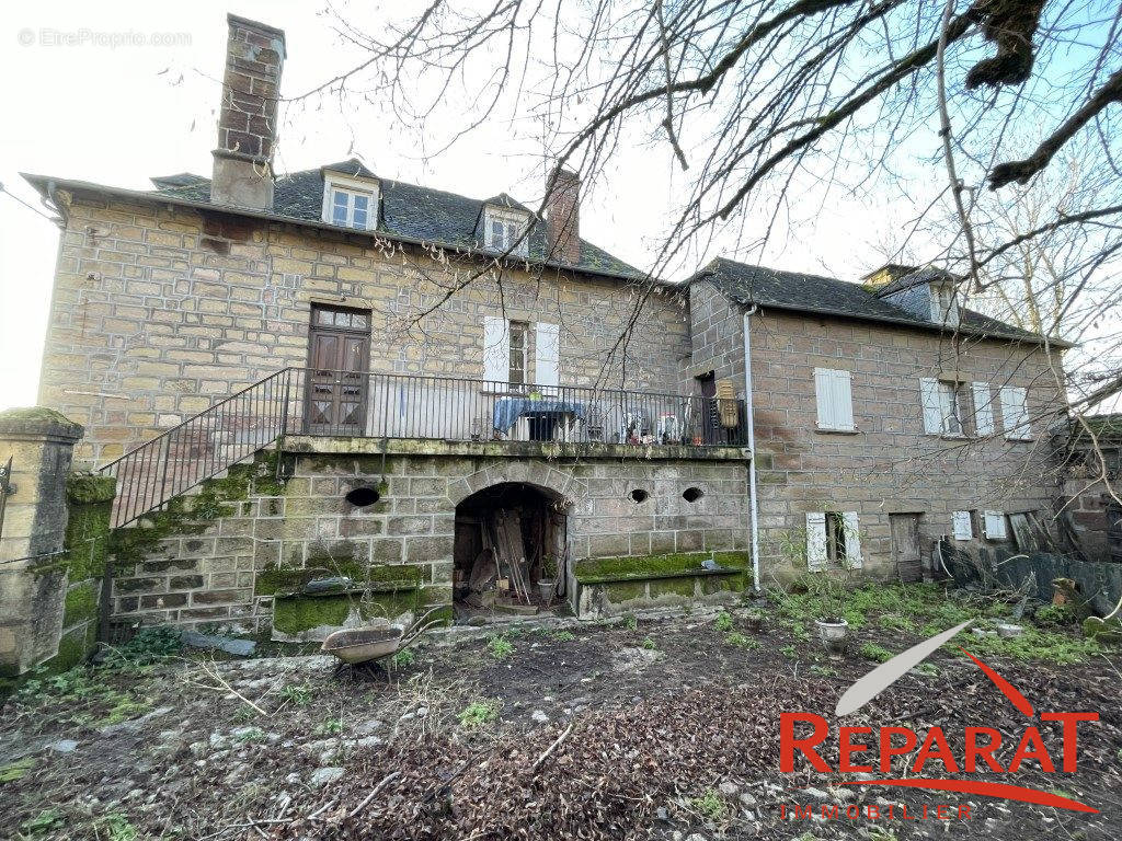 Maison à SAINT-AULAIRE