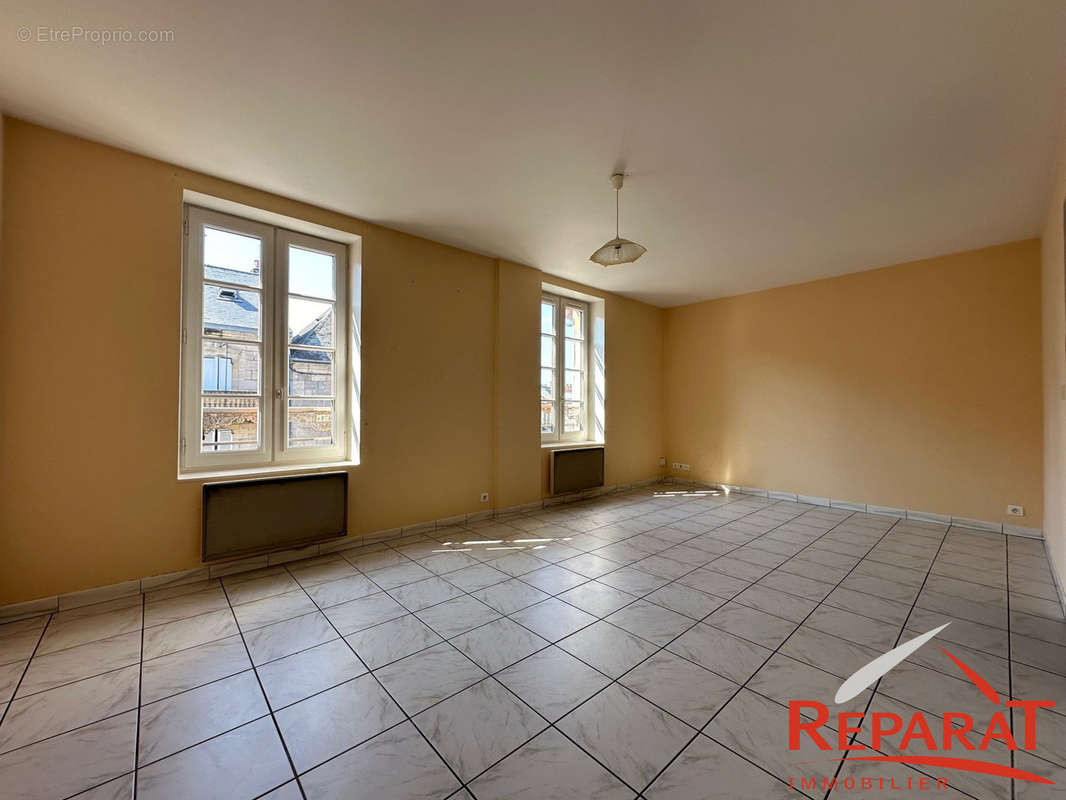 Appartement à BRIVE-LA-GAILLARDE