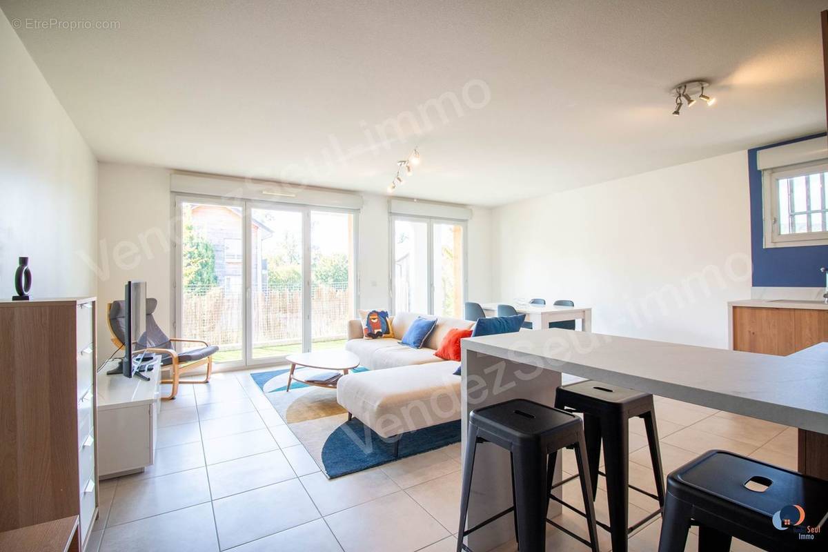 Appartement à GRESY-SUR-AIX