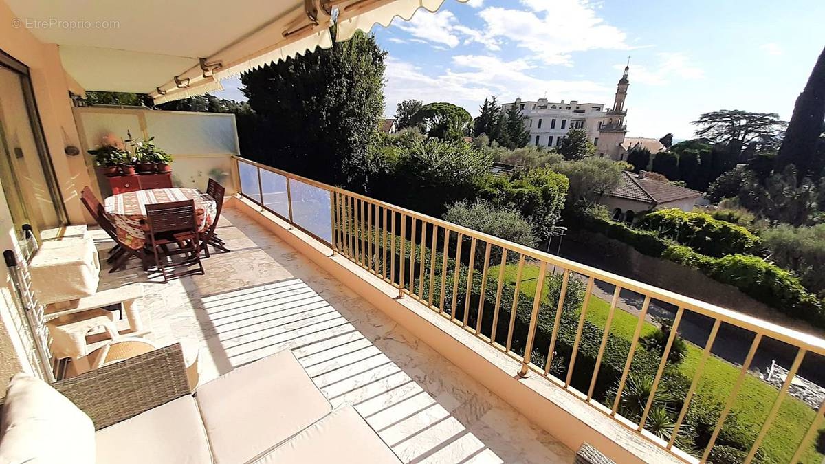 Appartement à CANNES