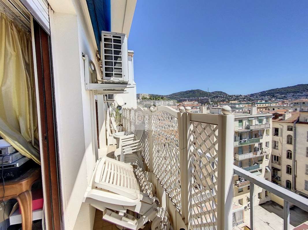 Appartement à NICE