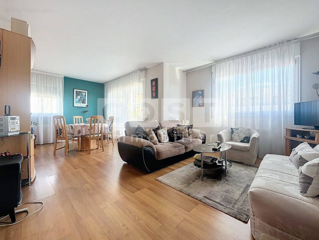 Appartement à ASNIERES-SUR-SEINE