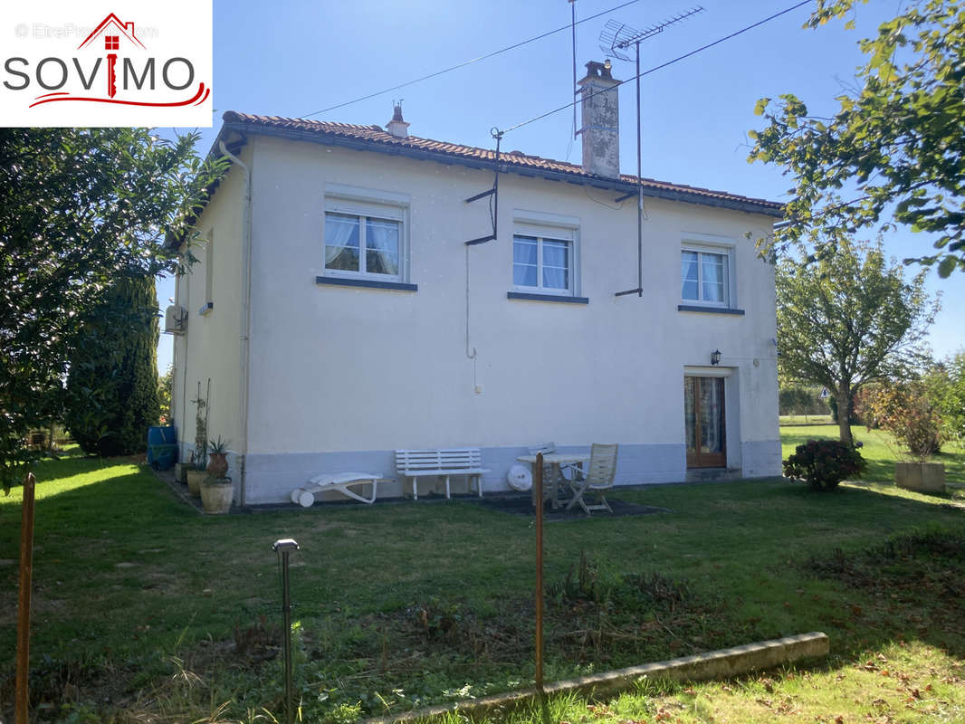 Maison à ASNIERES-SUR-BLOUR