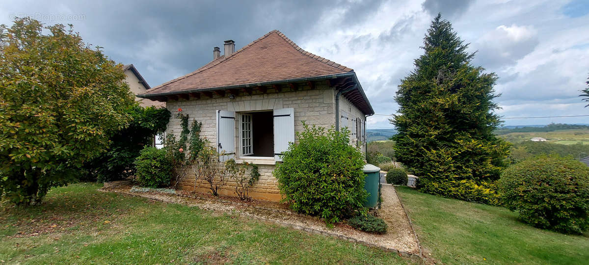 Maison à SAINT-ROBERT