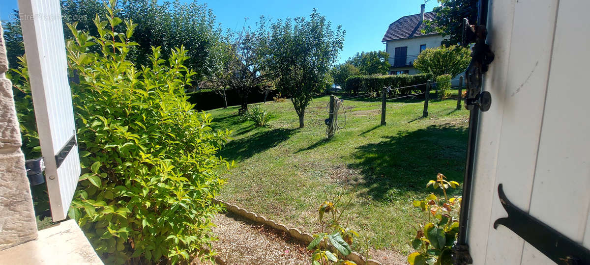 Maison à SAINT-ROBERT