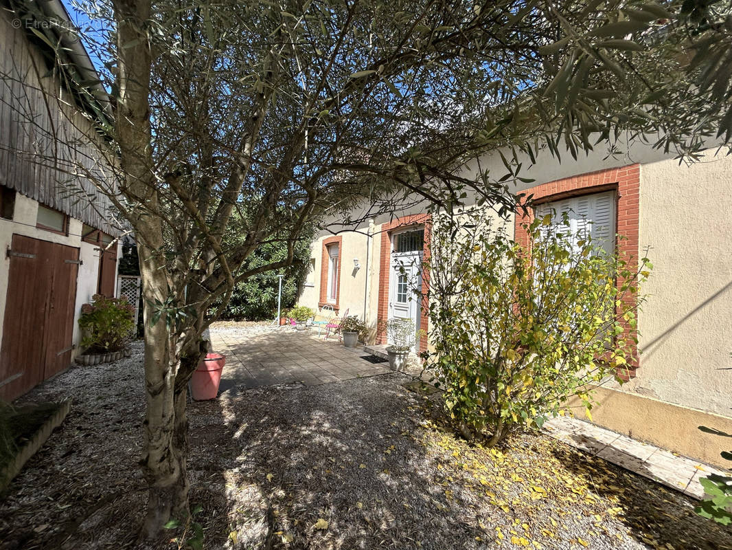 Maison à TARBES