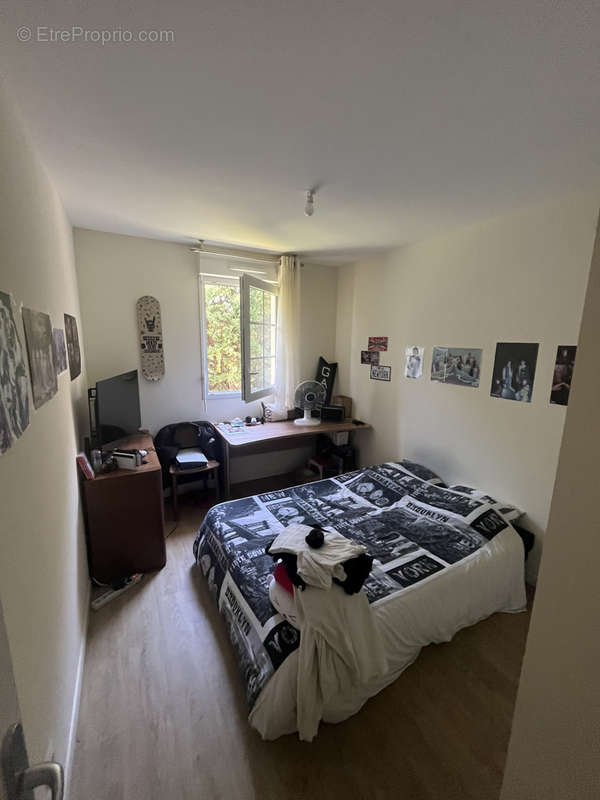 Appartement à LAROQUE-TIMBAUT