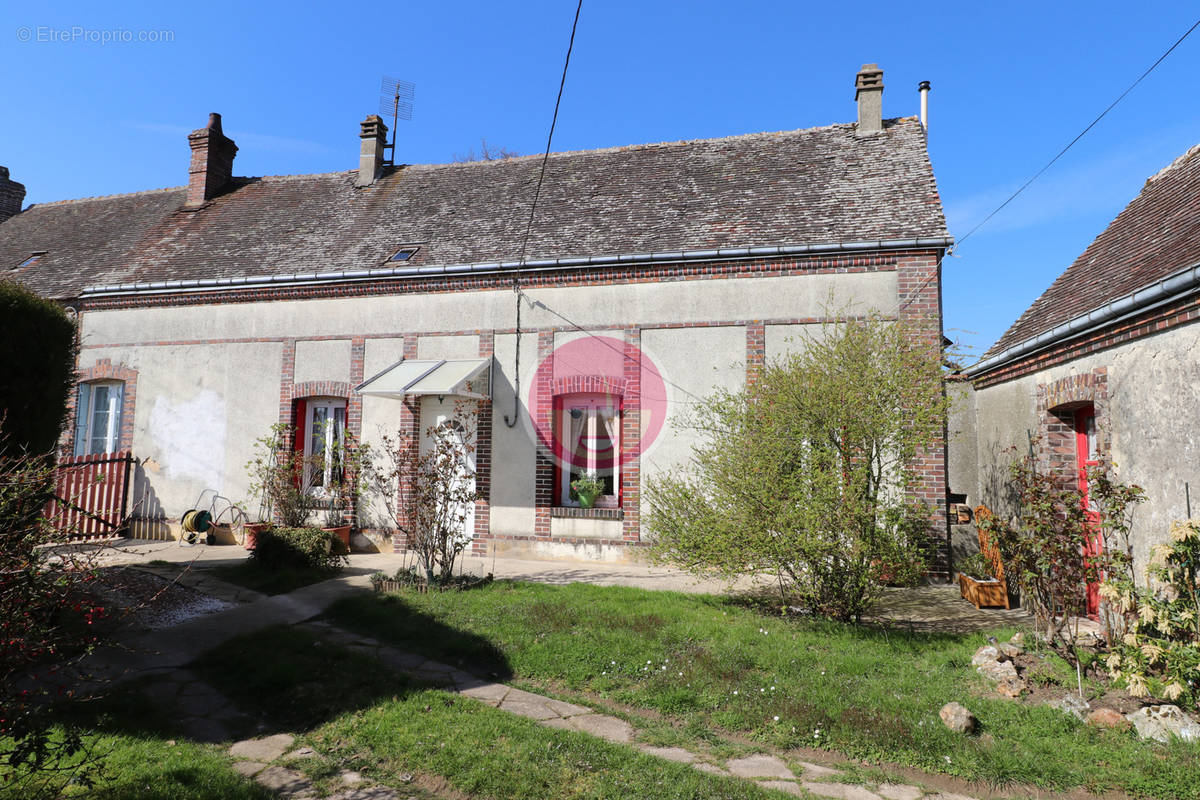 Maison à ILLIERS-COMBRAY