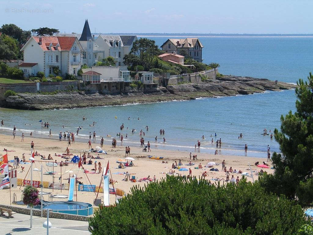 Appartement à VAUX-SUR-MER