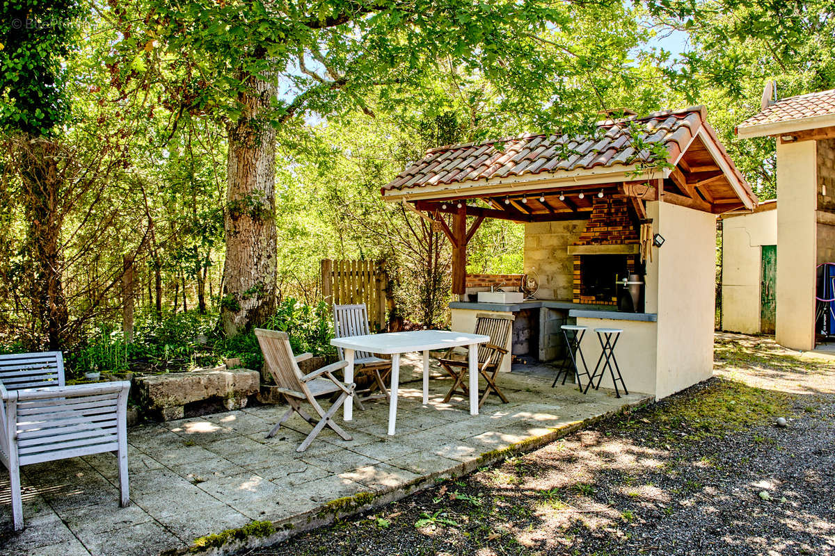 Maison à SAUGNACQ-ET-MURET