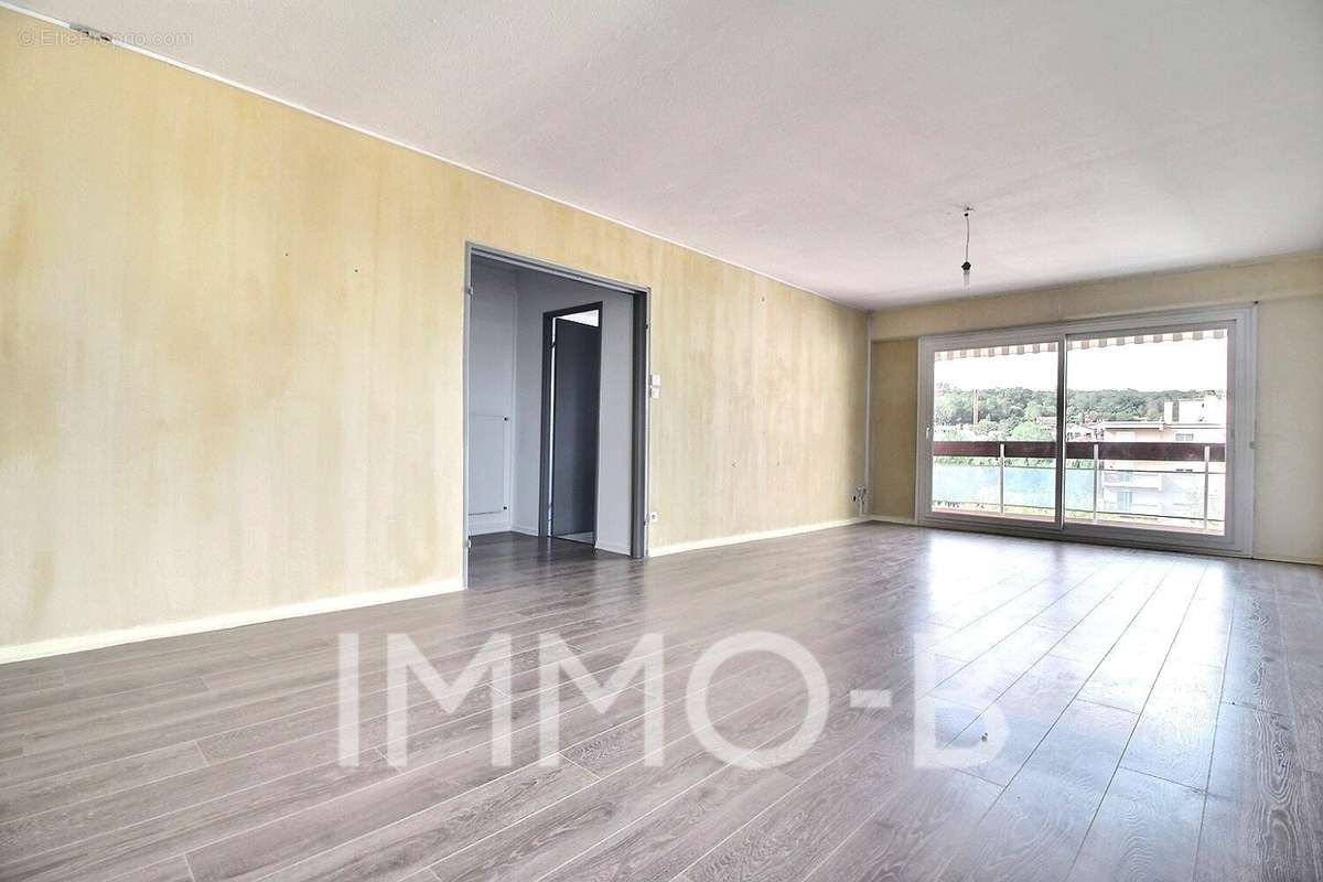 Appartement à RAMONVILLE-SAINT-AGNE