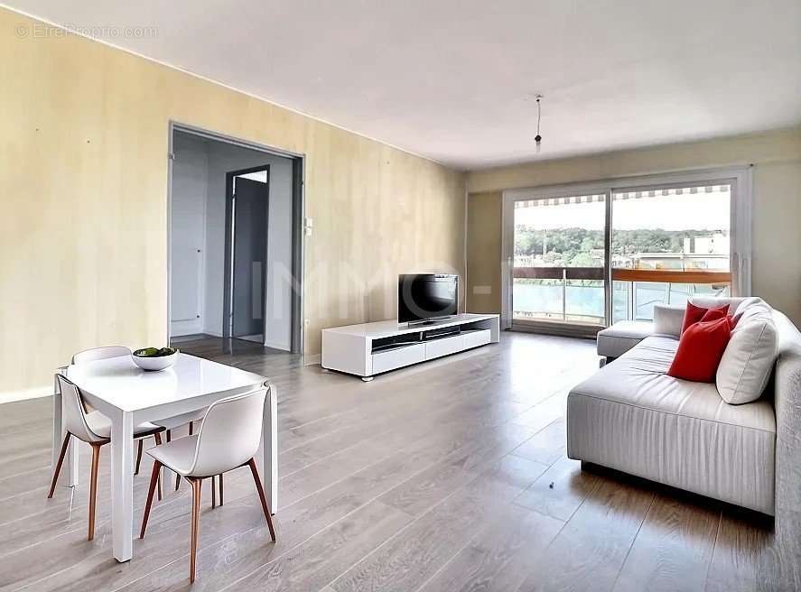 Appartement à RAMONVILLE-SAINT-AGNE