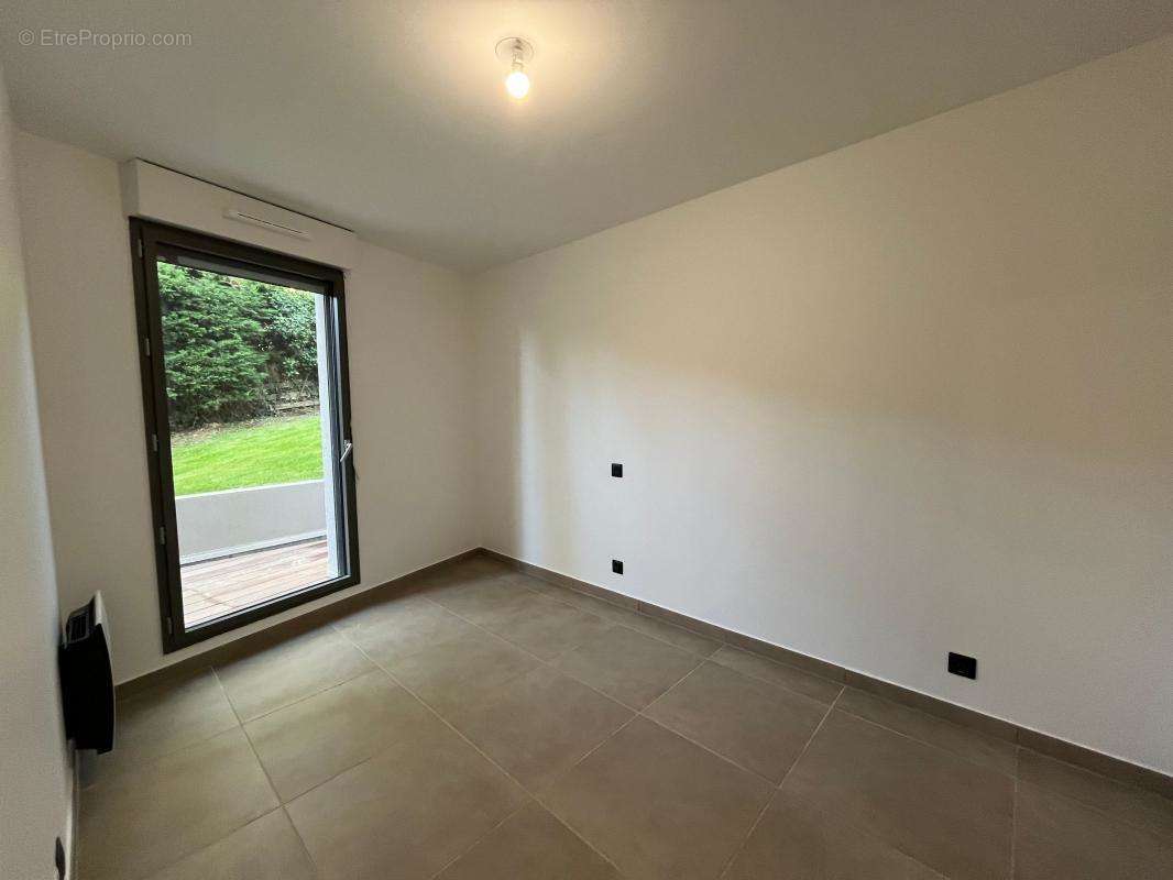 Appartement à VENCE