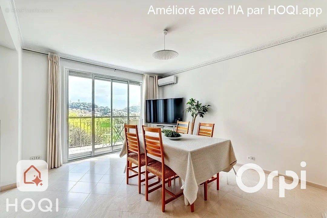 Appartement à VILLENEUVE-LOUBET