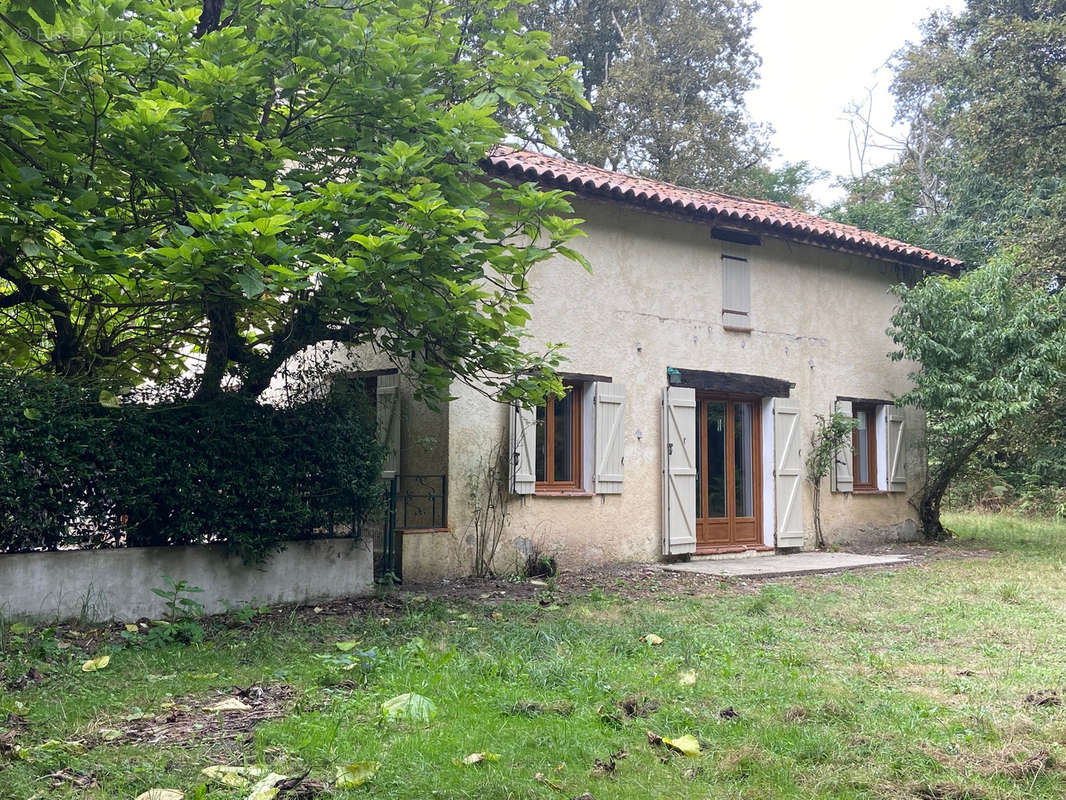 Maison à LAVARDAC