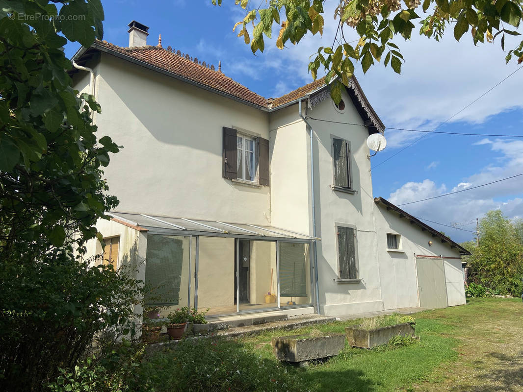 Maison à BUZET-SUR-BAISE