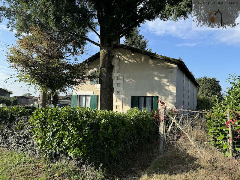 Maison à SAINT-AIGULIN