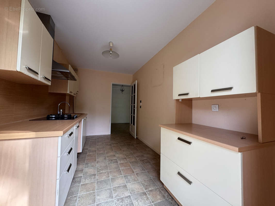 Appartement à MEYLAN