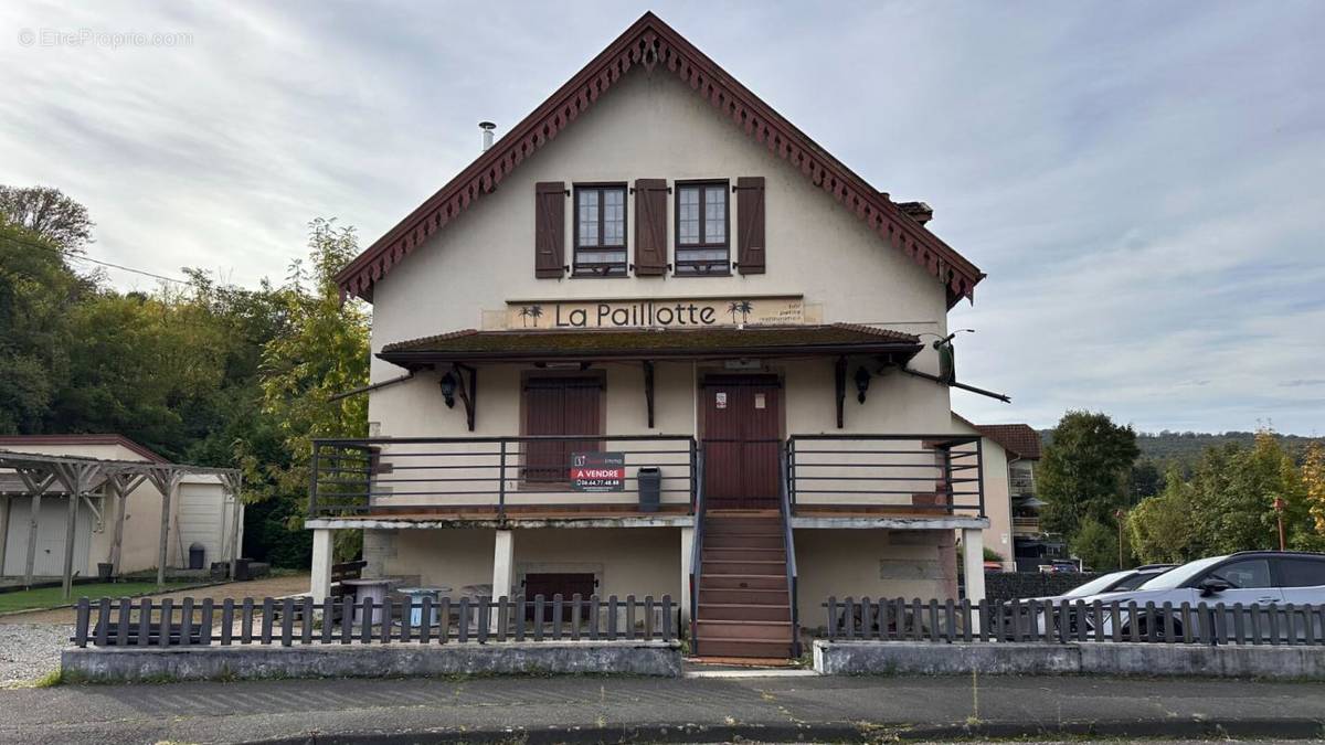 Maison à DUNG