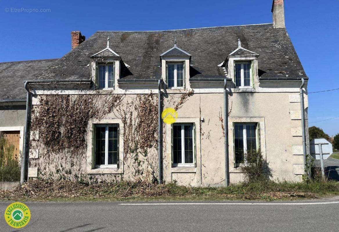 Maison à CHATEAUNEUF-SUR-CHER