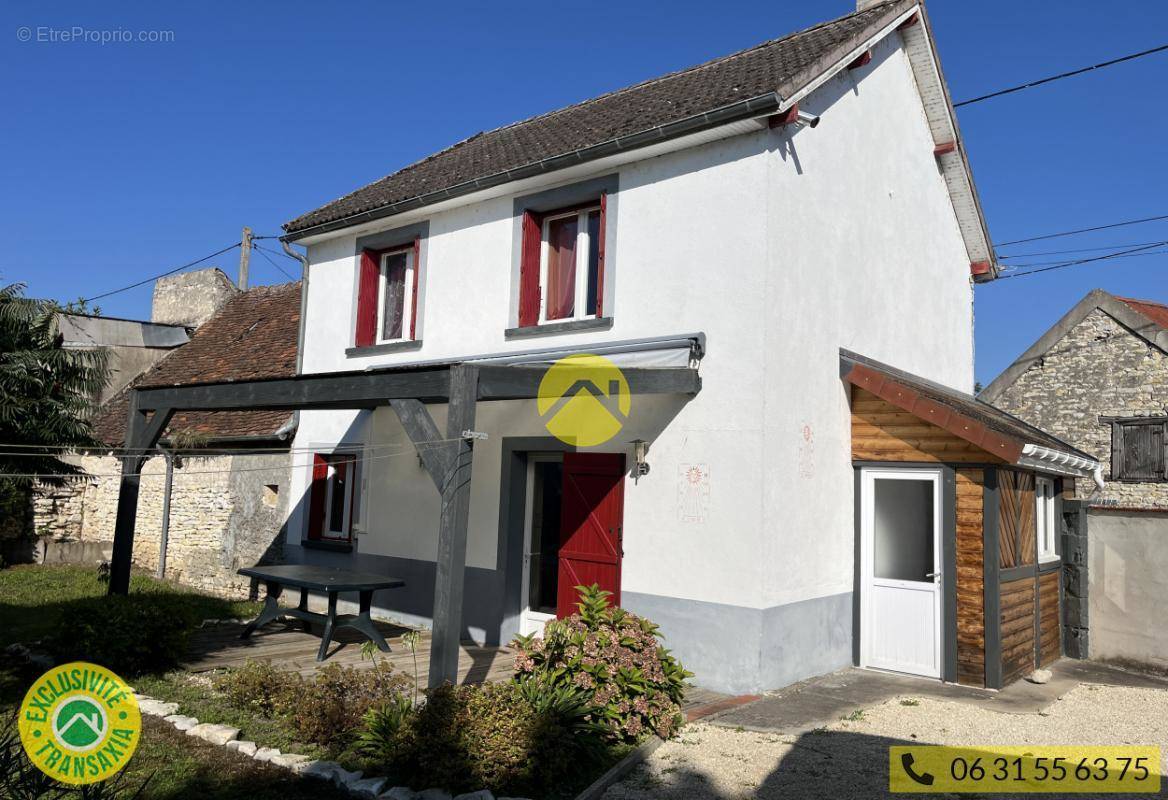 Maison à CHATEAUNEUF-SUR-CHER