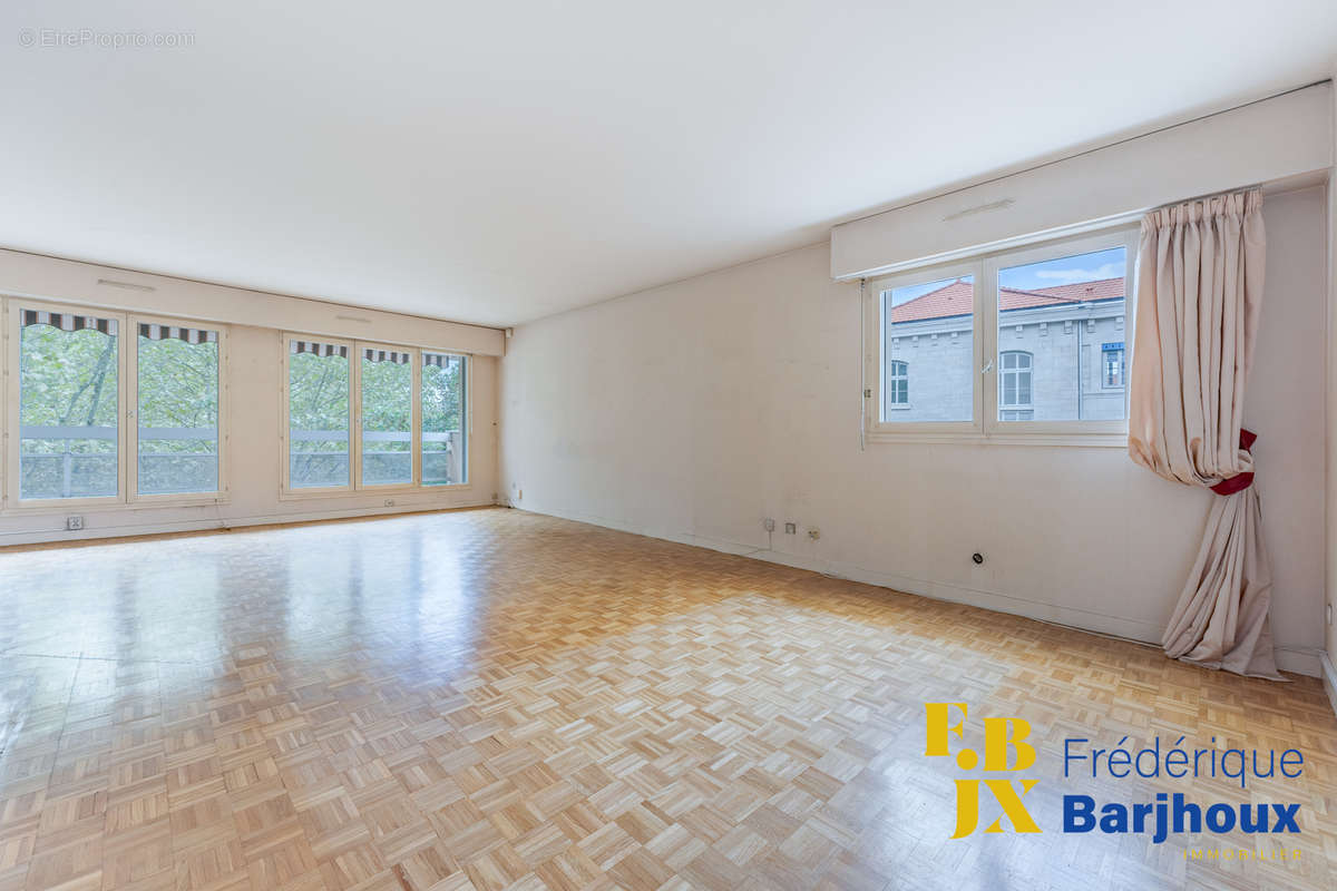 Appartement à LYON-4E