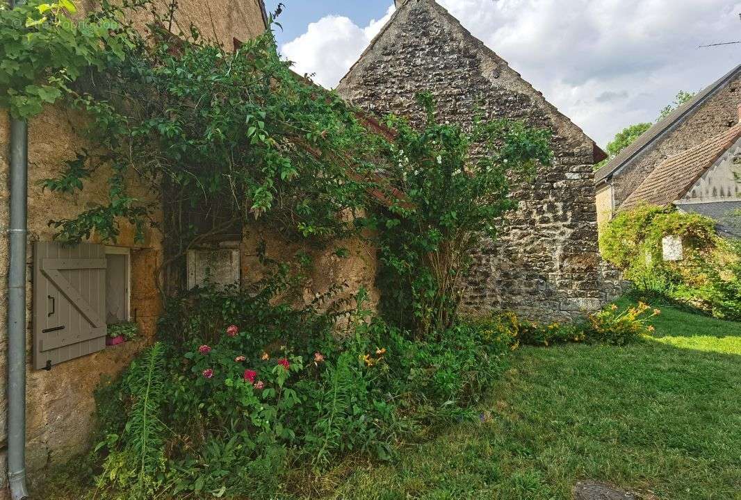 Maison à CORBIGNY