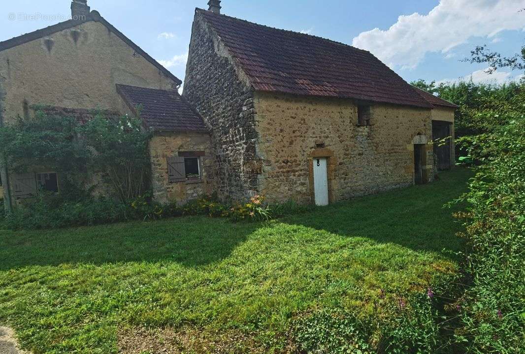 Maison à CORBIGNY