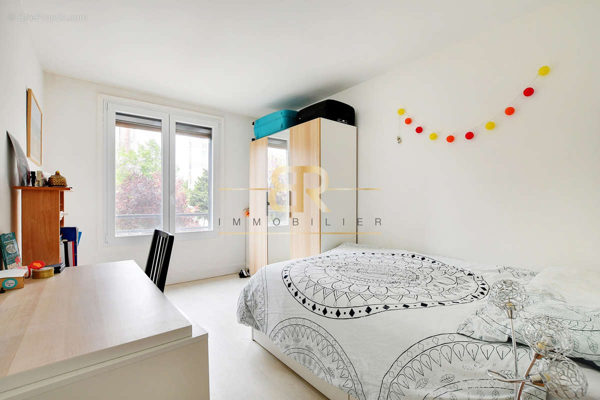 Appartement à AUBERVILLIERS